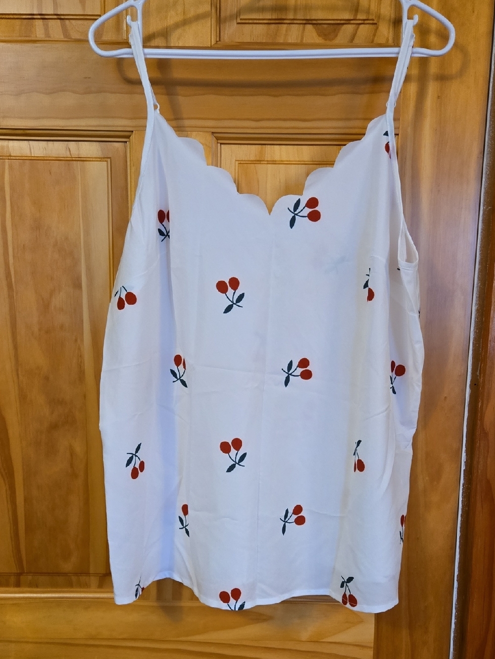 White Scallop Neck Cherry Print Cami